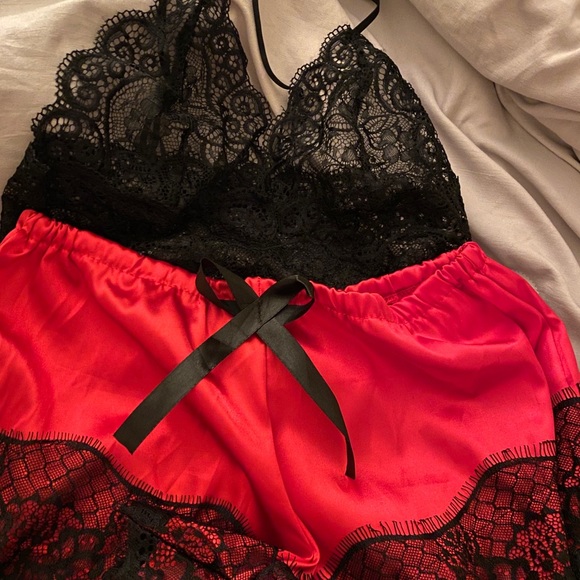 Next set - Picture 2 of 2